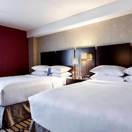 Delta Hotels By Marriott FargoFargo  Kültér fotó