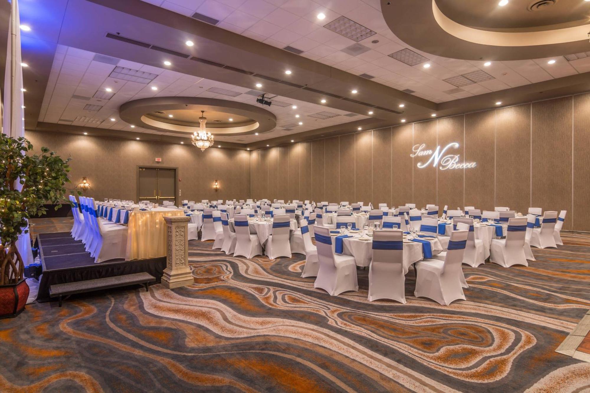 Delta Hotels By Marriott FargoFargo  Kültér fotó