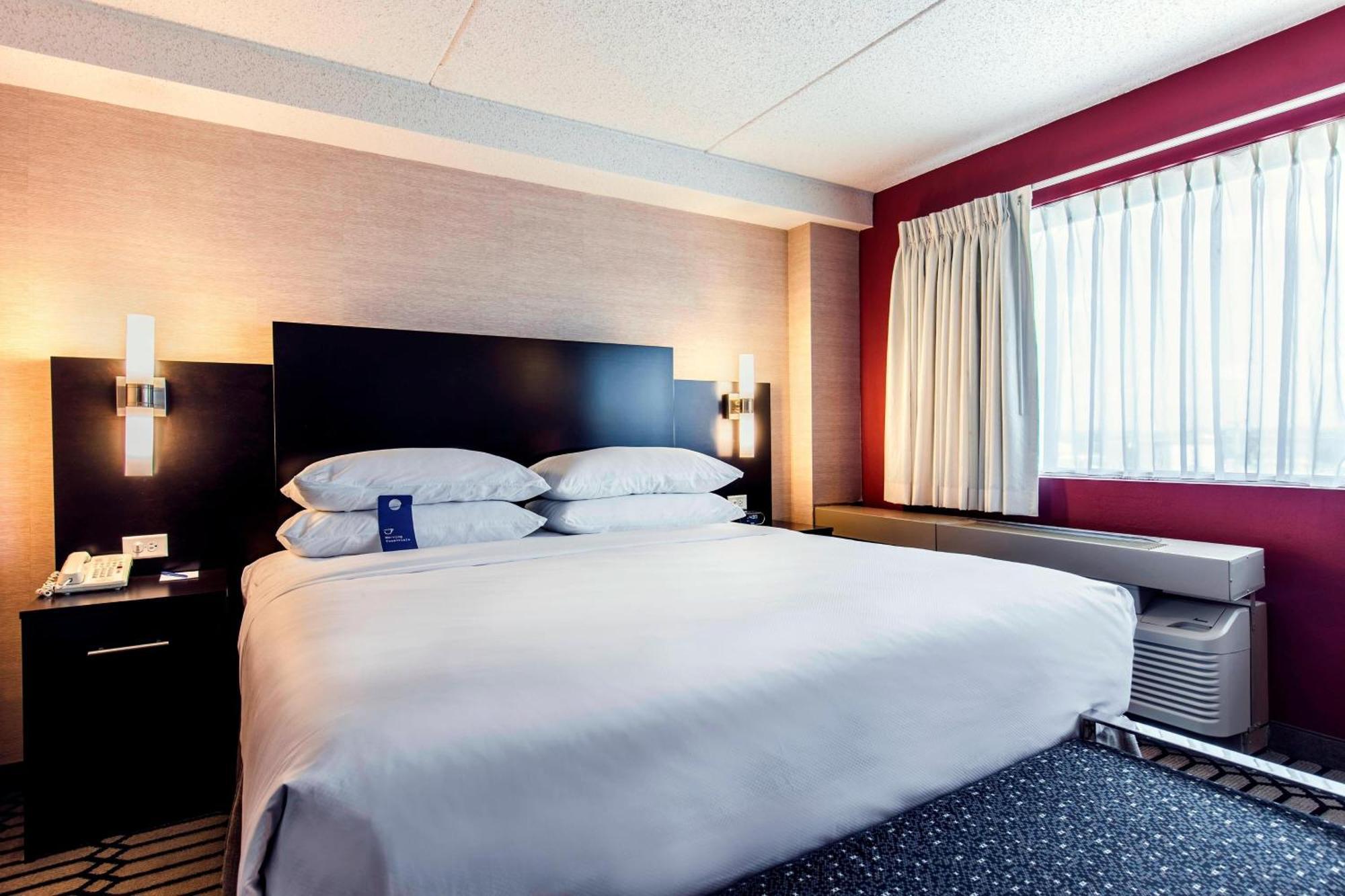 Delta Hotels By Marriott FargoFargo  Kültér fotó