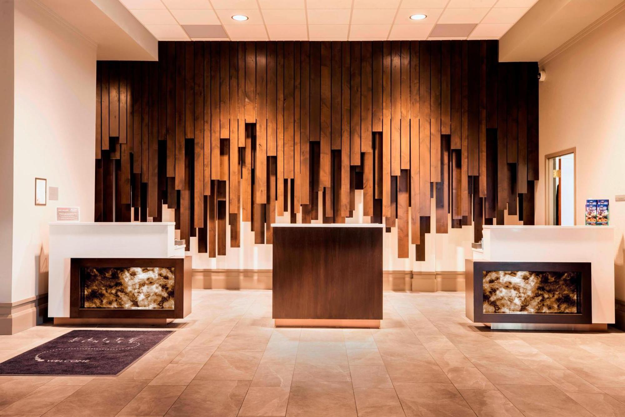 Delta Hotels By Marriott FargoFargo  Kültér fotó